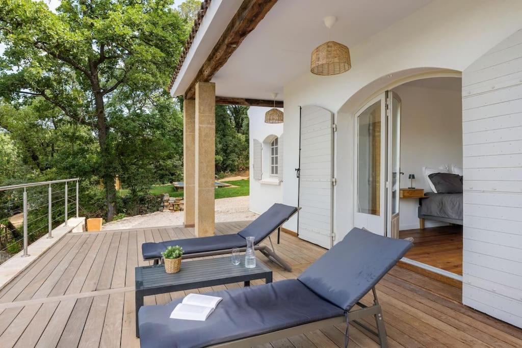 Villa La Pinede 普罗旺斯地区艾克斯 外观 照片