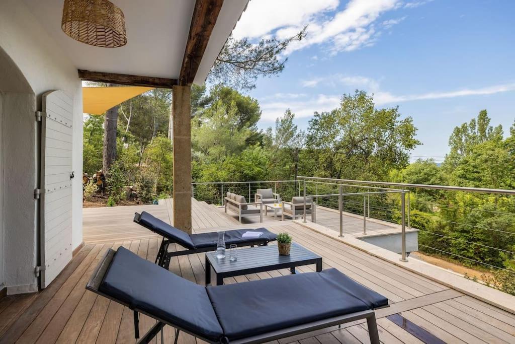Villa La Pinede 普罗旺斯地区艾克斯 外观 照片